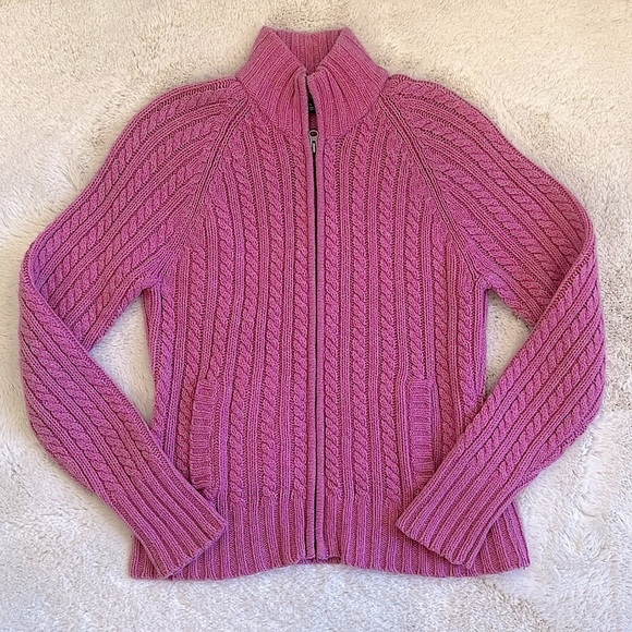 GAP Pink Wool Cardigan Sweater with Front Zipper | Sz M | 100% Lamb Wool ๐ - Picture 2 of 13